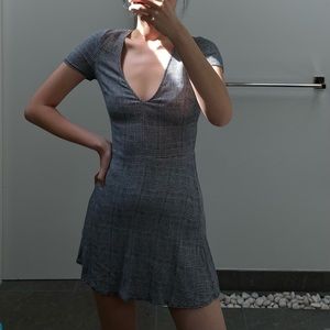 SOLD! Reformation dress 👗 Size 2